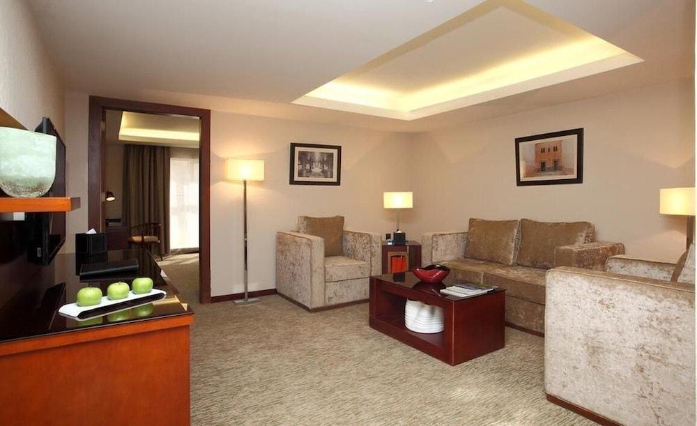 Grand Plaza Hotel - Dhabab Эр-Рияд Экстерьер фото